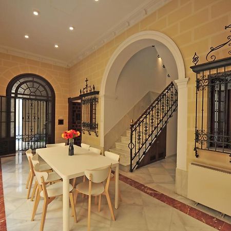 Palacio Centro Terraza 8 Dormitorios Jerez de la Frontera Bagian luar foto